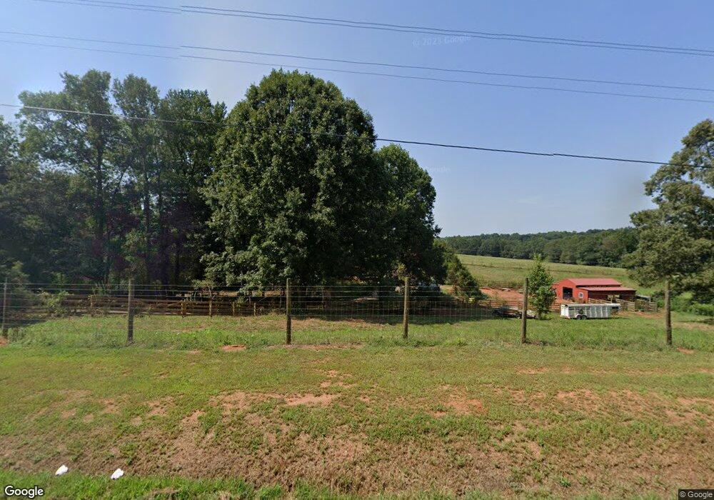 1919 Athens Rd, Carnesville, GA 30521 - photo 1