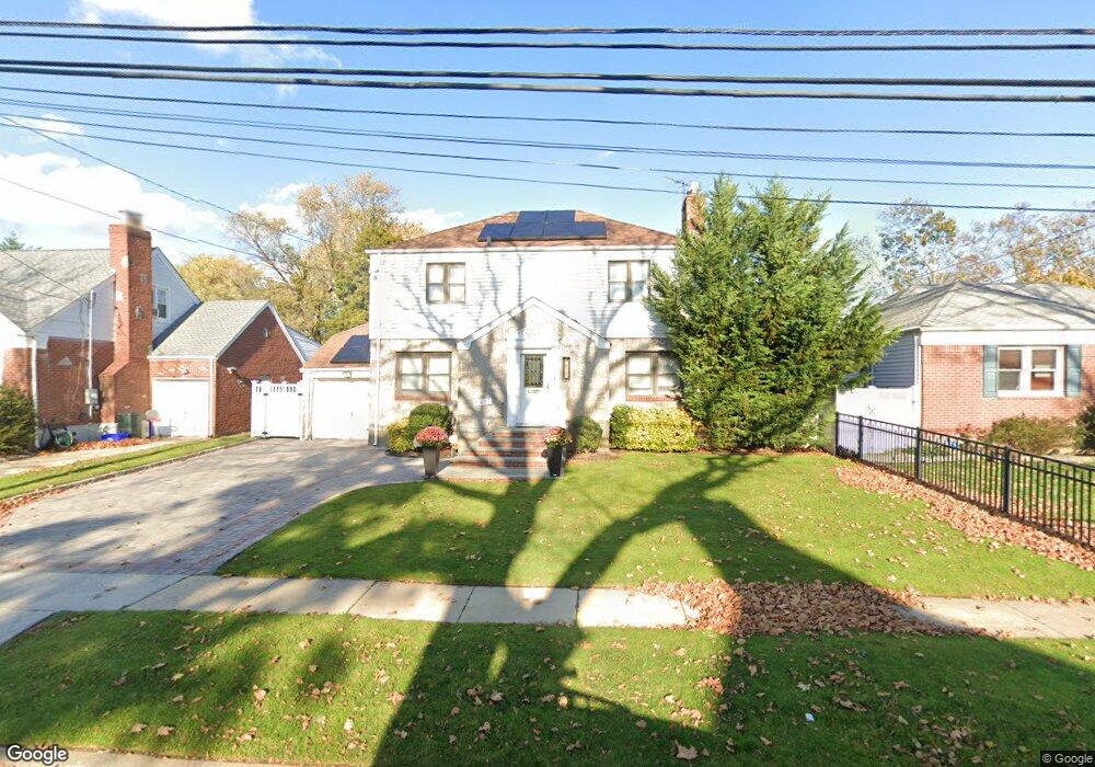 3427 Frederick St, Oceanside, NY 11572 - photo 1