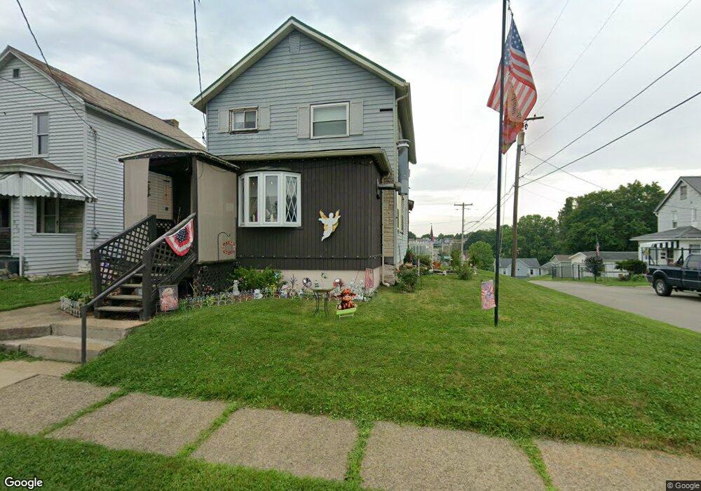 937 Cooper St, Vandergrift, PA 15690 - photo 1