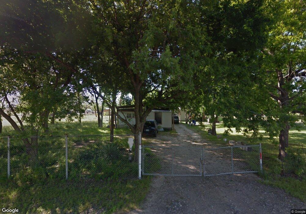 101 Zerwer Rd, Ennis, TX 75119 - photo 1