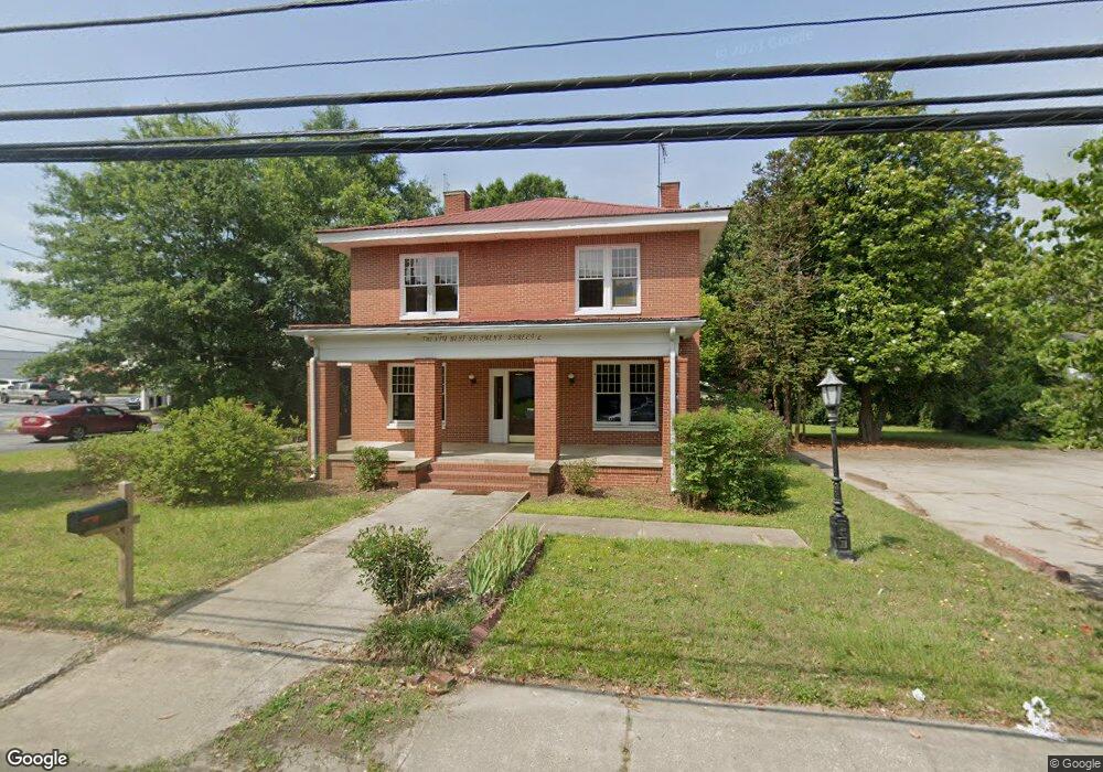 20 W Stephens St, Winder, GA 30680 - photo 1