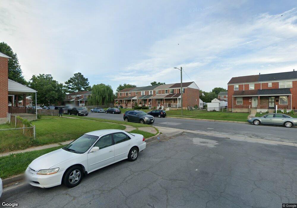 1003 Foxcroft Ln, Essex, MD 21221 - photo 1