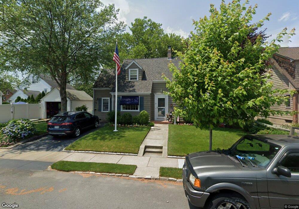 23 Tennyson Rd, Cranston, RI 02910 - photo 1