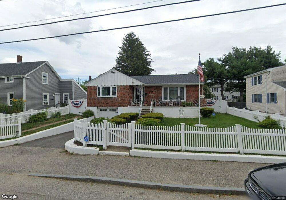 122 S Walnut St, Quincy, MA 02169 - photo 1