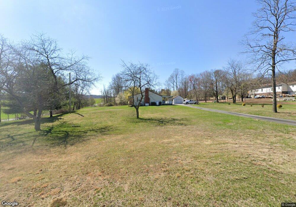 8 Gill Rd, Mohnton, PA 19540 - photo 1