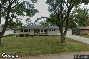 306 Cedar St SE, Blairstown, IA 52209