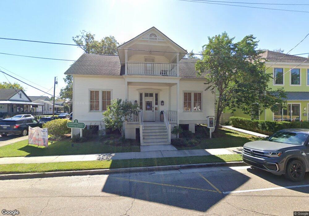 529 N Columbia St, Covington, LA 70433 - photo 1