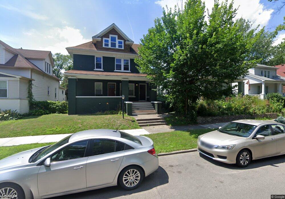 1123 Lakepointe St unit 1125, Grosse Pointe Park, MI 48230 - photo 1