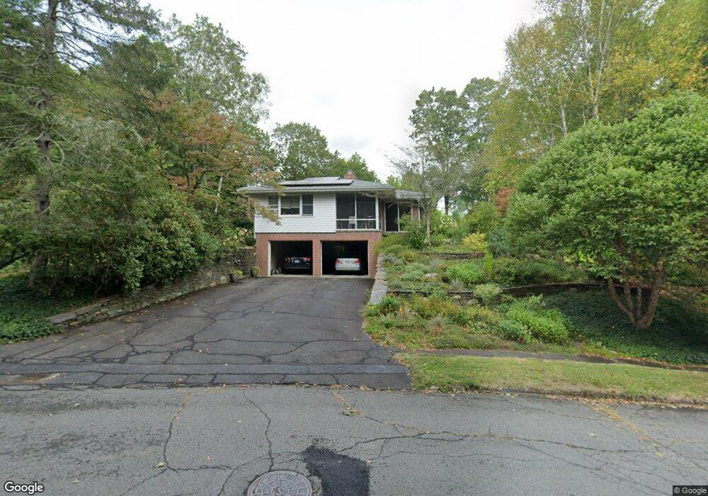 15 Maplewood Dr, Amherst, MA 01002 - photo 1