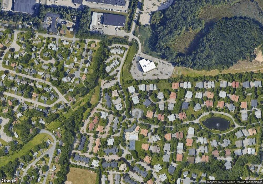 74 Fox Ridge Crescent, Warwick, RI 02886 - photo 1