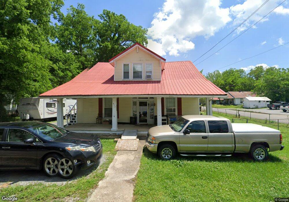 413 Moody St, Shelbyville, TN 37160 - photo 1