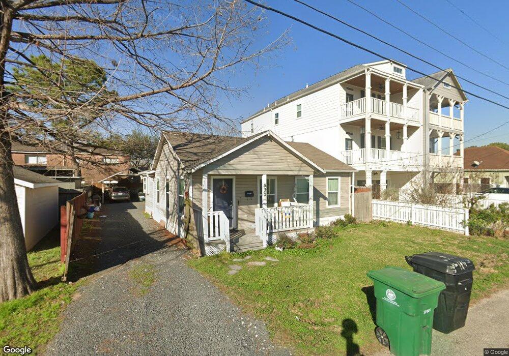 932 Dunbar St, Houston, TX 77009 - photo 1