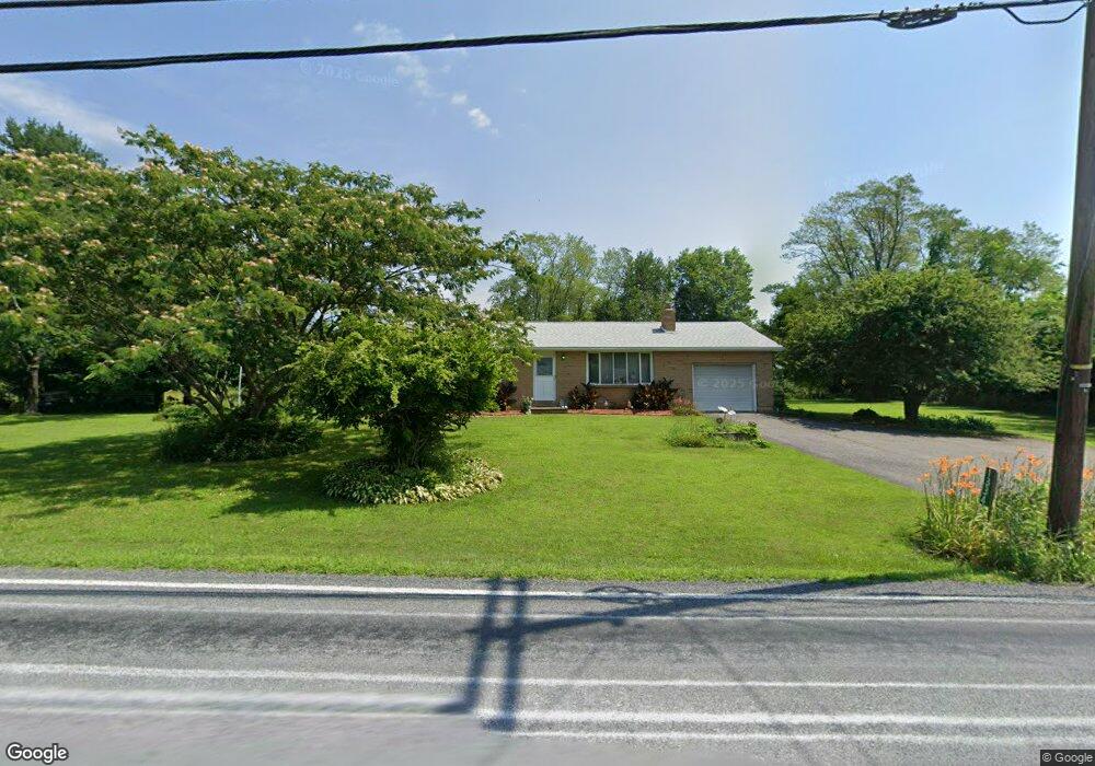 1334 Bushkill Center Rd, Wind Gap, PA 18091 - photo 1