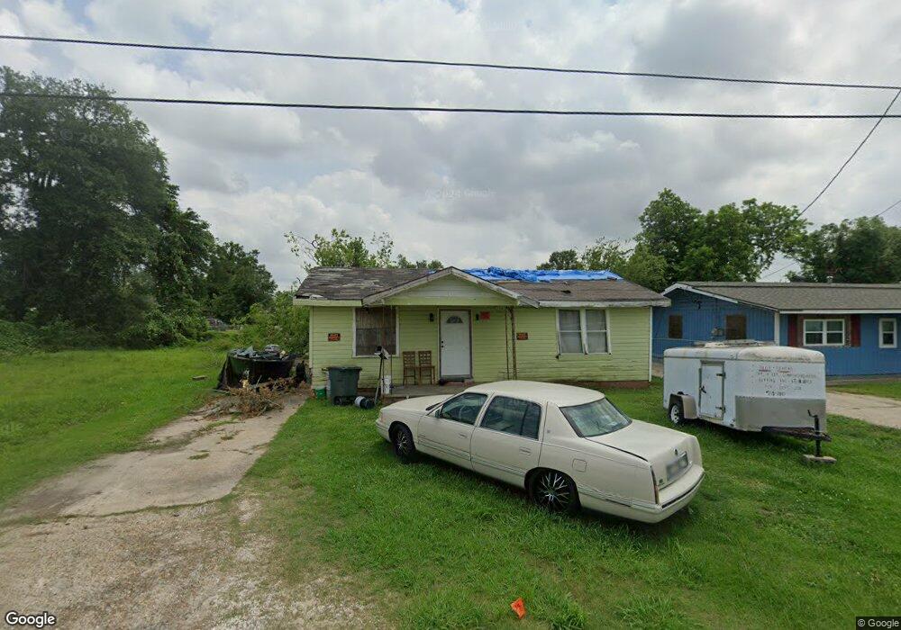 2420 Katherine St, Lake Charles, LA 70601 - photo 1