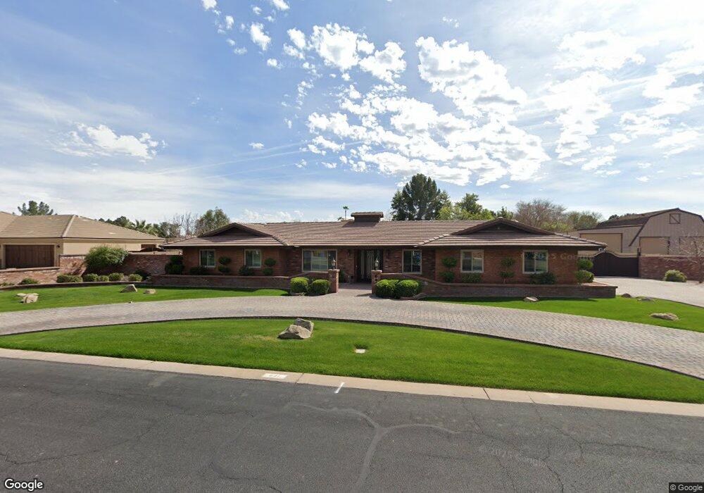 641 E Leah Ln, Gilbert, AZ 85234 - photo 1