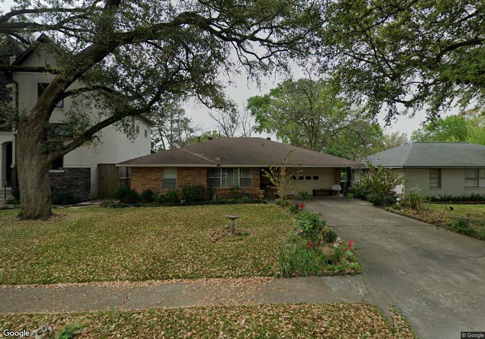 2115 Saxon Dr, Houston, TX 77018 - photo 1