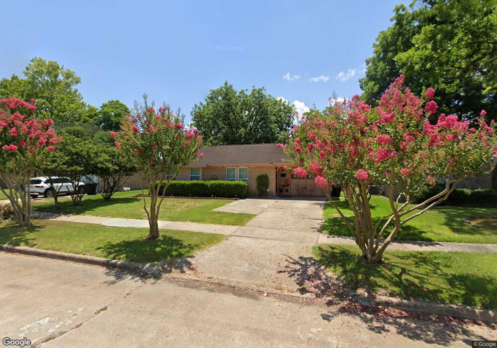 10006 Santa Monica Blvd, Houston, TX 77089 - photo 1