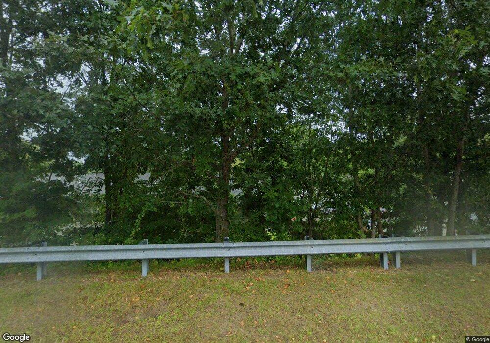 32 Woods Dr unit 32, Norwich, CT 06360 - photo 1