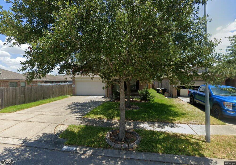 10511 Kaeling Park Ct, Houston, TX 77075 - photo 1