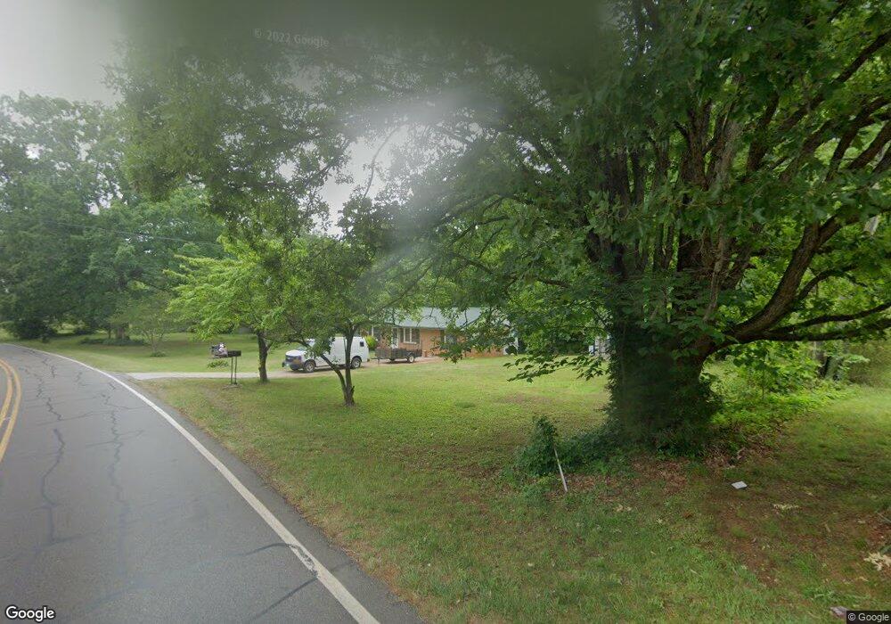 571 S Greenbriar Rd, Statesville, NC 28625 - photo 1