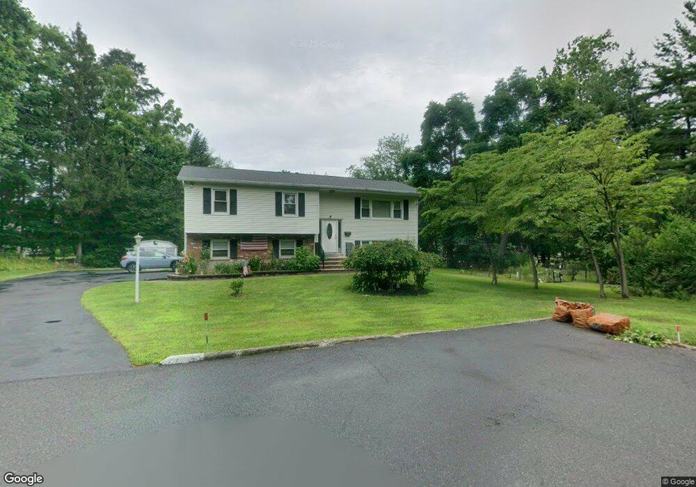 8 Harmon Place, New City, NY 10956 - photo 1