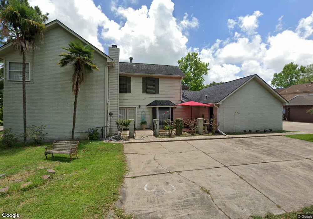 24 E Castle Harbour Dr, Friendswood, TX 77546 - photo 1