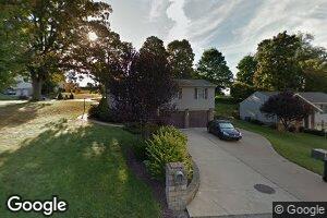301 Fairview Dr, Irwin, PA 15642