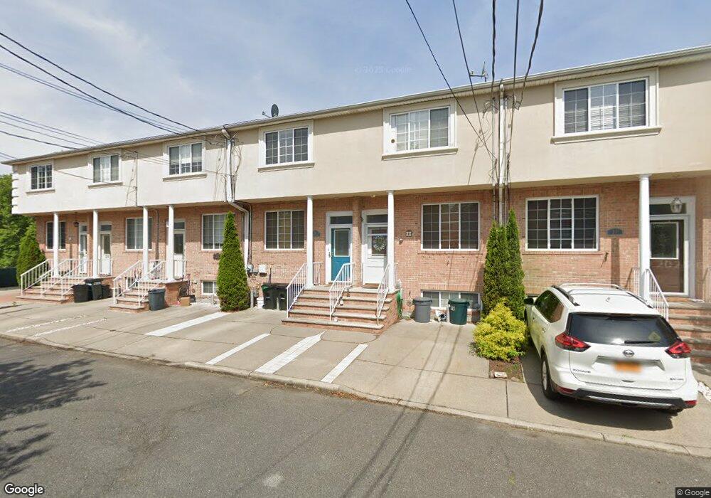 21 Knight Loop, Staten Island, NY 10306 - photo 1