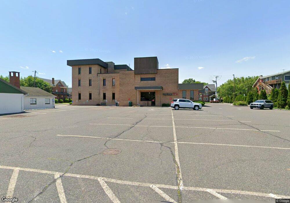 400 Main St unit 2, Red Hill, PA 18076 - photo 1