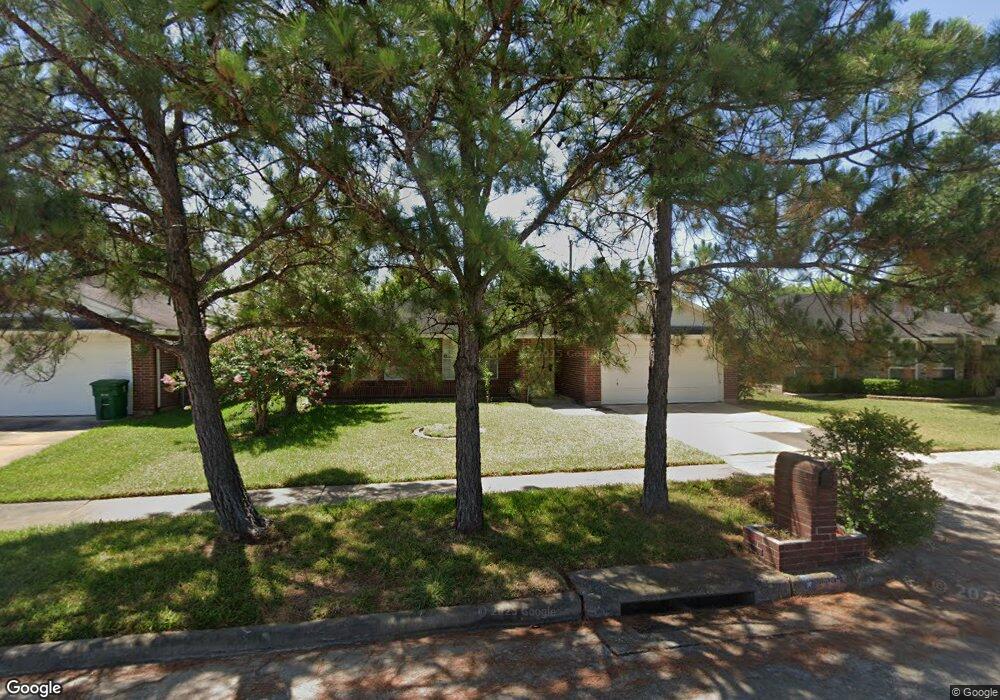 9534 Carmalee St, Houston, TX 77075 - photo 1