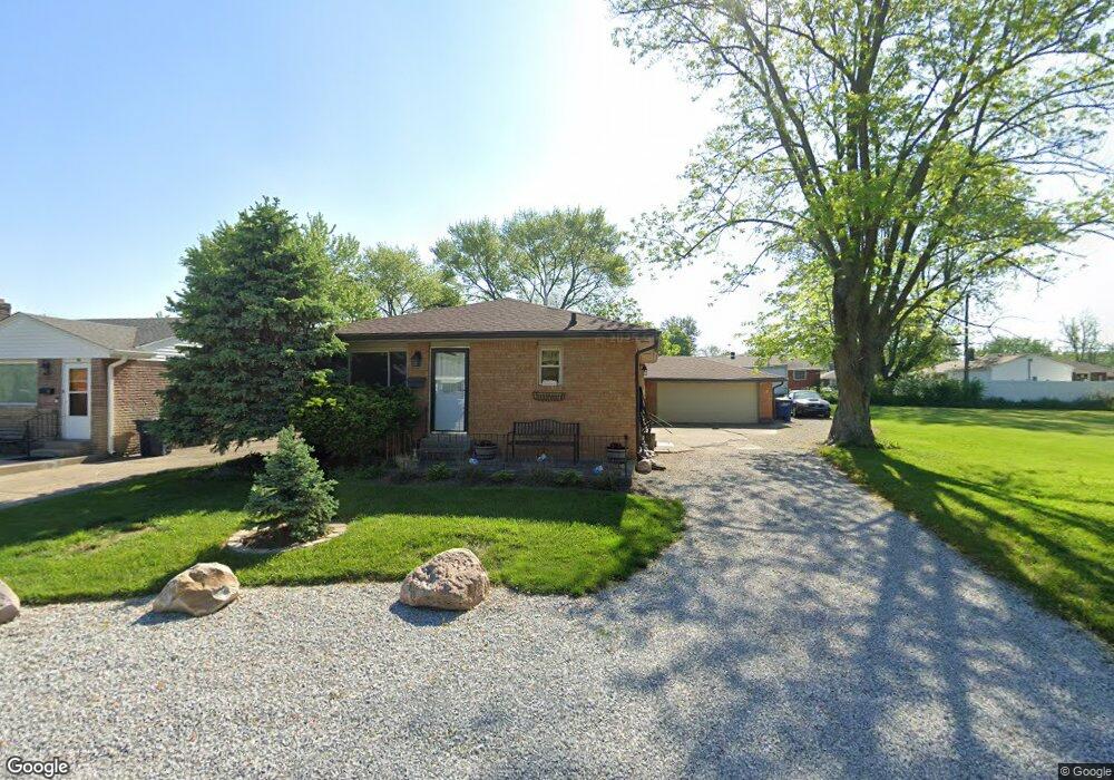 37 Chester Dr, Beech Grove, IN 46107 - photo 1