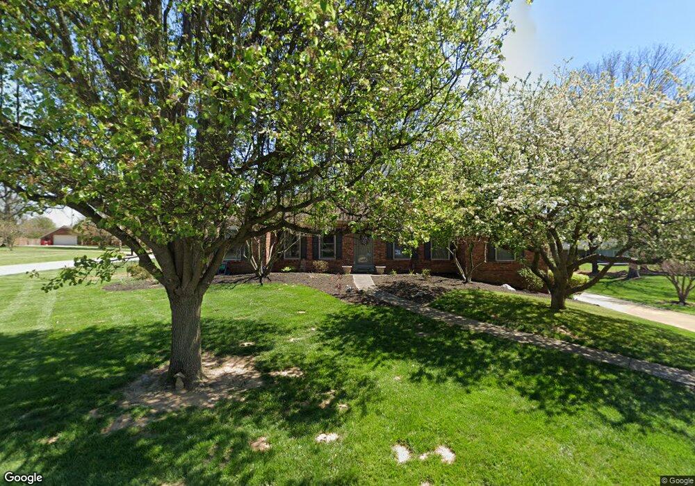 736 Winterhaven Ln, Frankfort, KY 40601 - photo 1