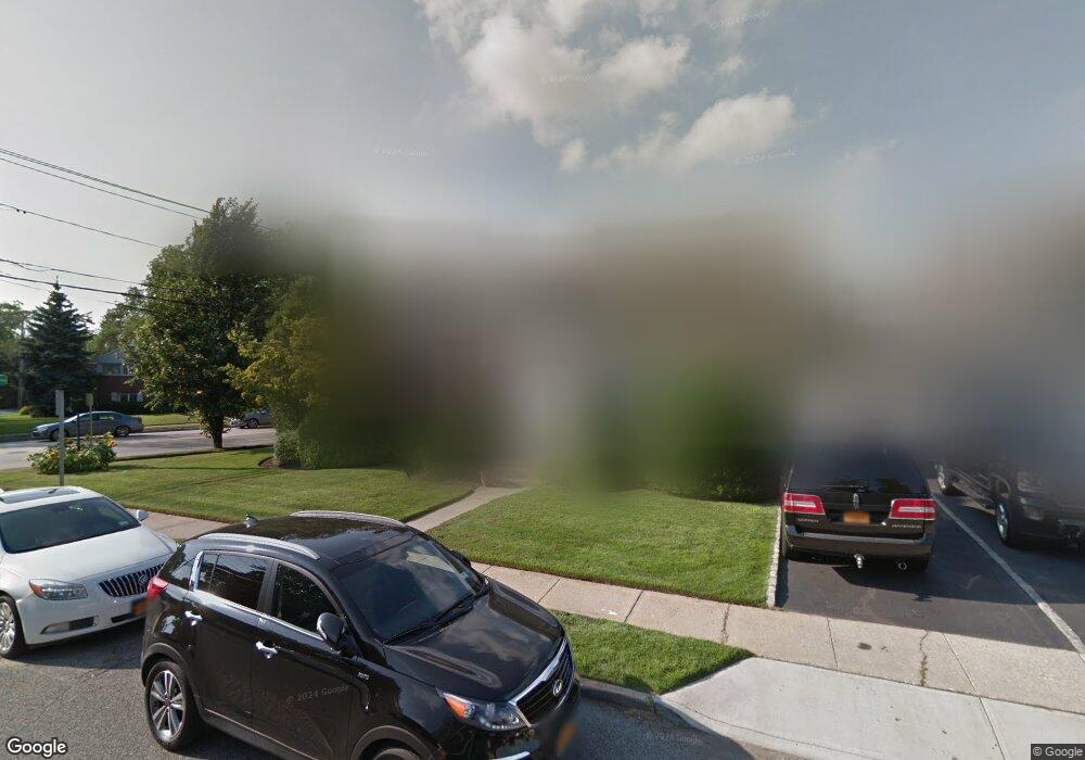 1 Duncan Place unit 2nd Fl, Oceanside, NY 11572 - photo 1