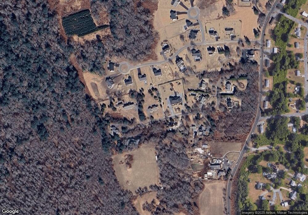 21 Winston Ln, North Dartmouth, MA 02747 - photo 1