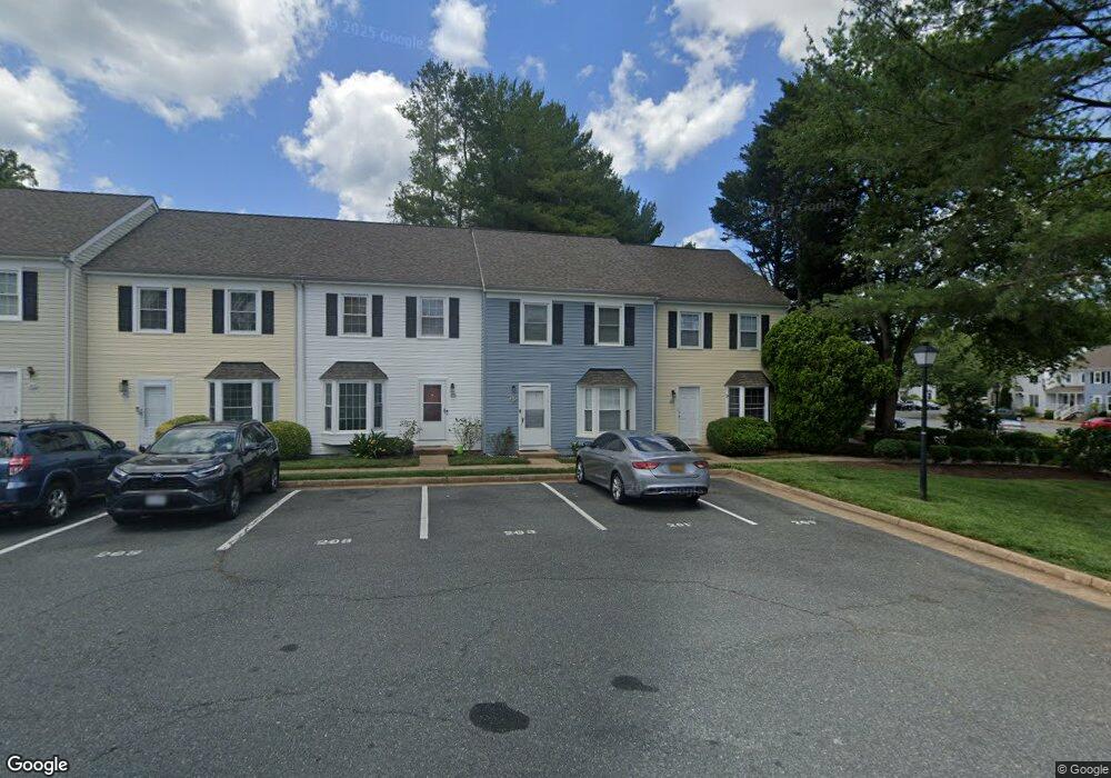 201 Madison Ct, Stafford, VA 22556 - photo 1