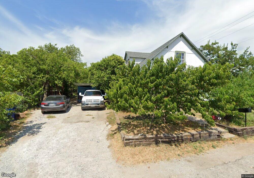 1000 S Perrin St, Decatur, TX 76234 - photo 1