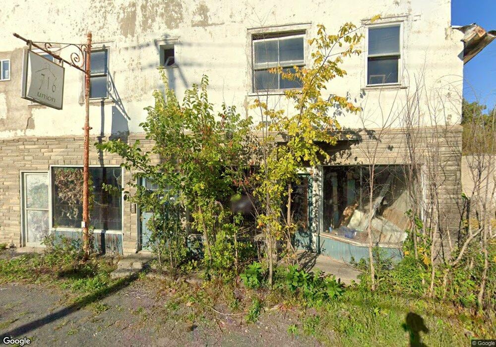 716 Union St, Hudson, NY 12534 - photo 1