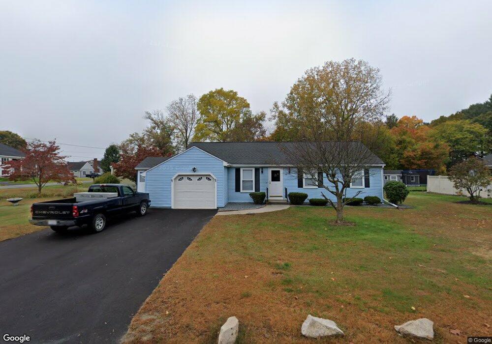 28 Hamilton Ave, Milford, MA 01757 - photo 1