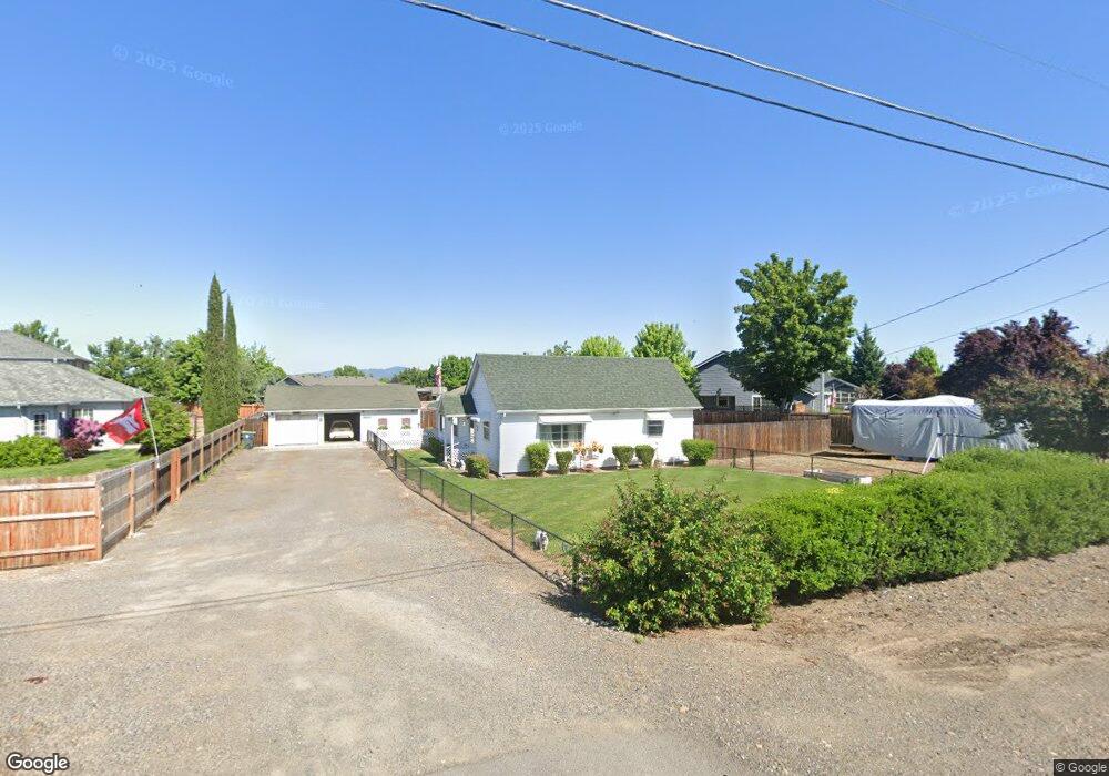 4981 Hamrick Rd, Central Point, OR 97502 - photo 1