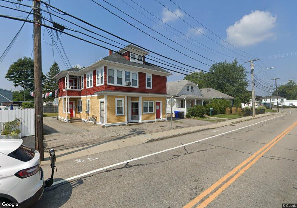 409 Willett Ave, Riverside, RI 02915 - photo 1