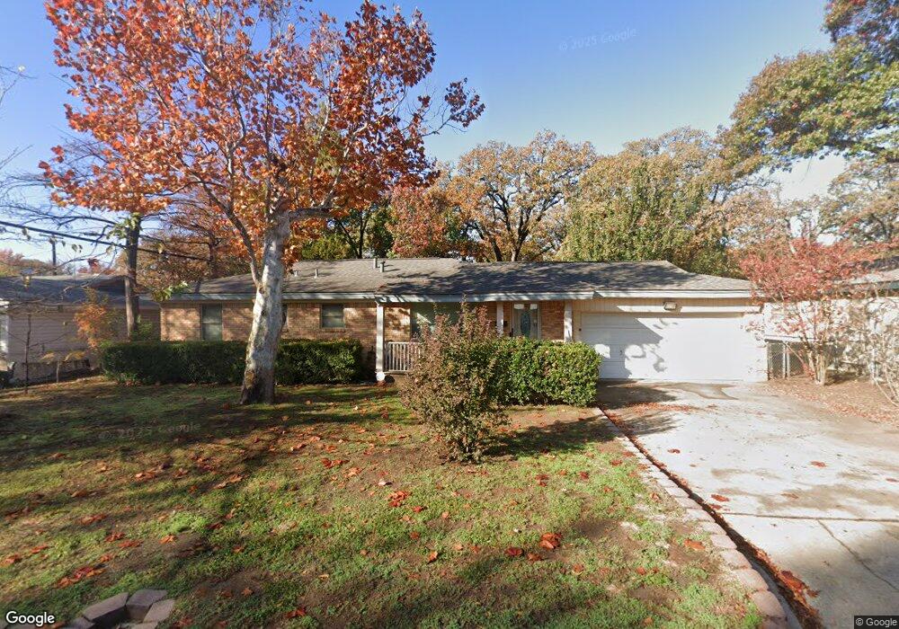 1105 Mason Dr, Hurst, TX 76053 - photo 1