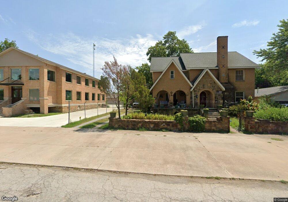 204 Perdue Ave, Claremore, OK 74017 - photo 1