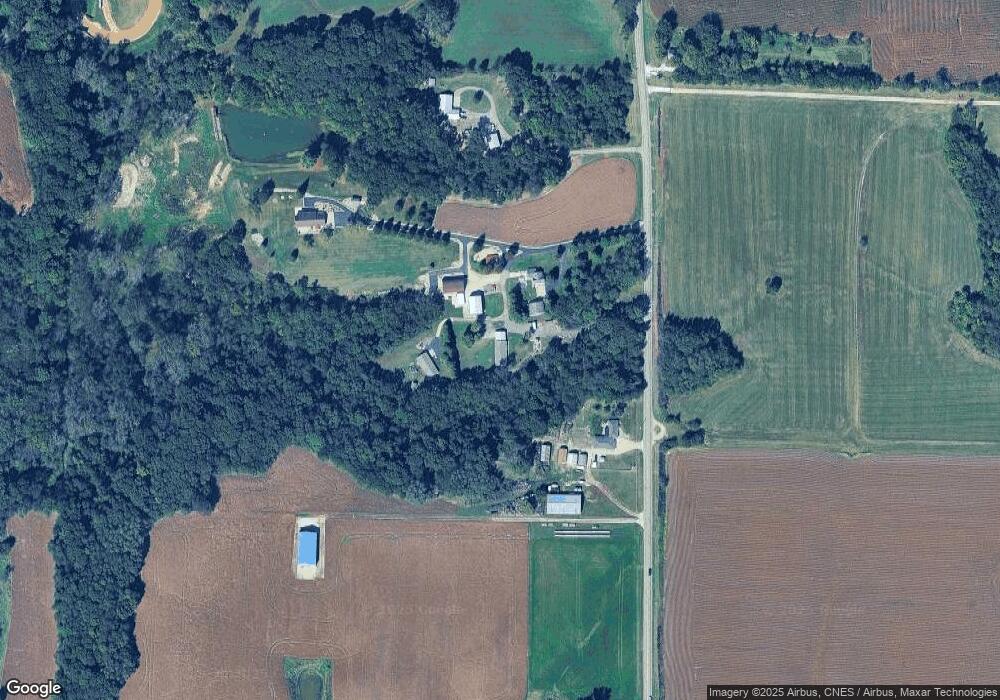 829 S Cameron Ln, Peoria, IL 61607 - photo 1