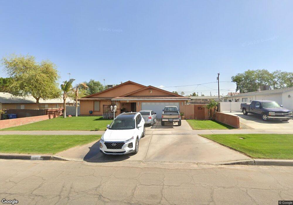 521 S 10th Ave, Yuma, AZ 85364 - photo 1