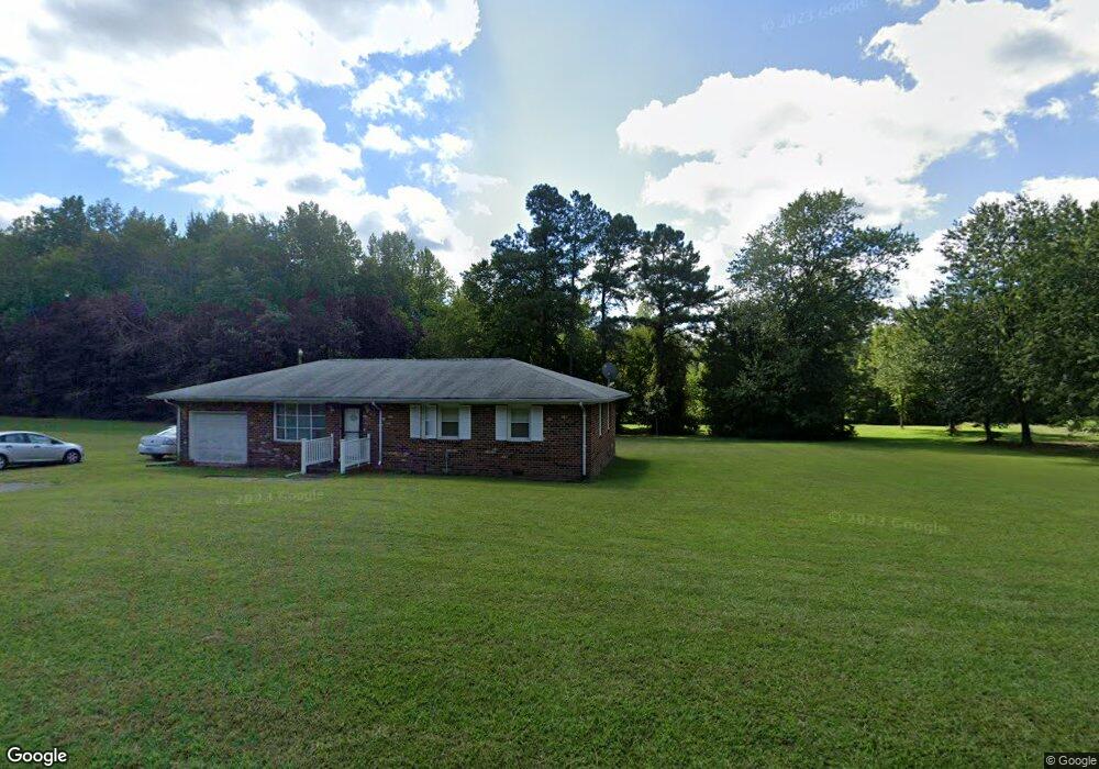 1901 Lansing Rd, Petersburg, VA 23805 - photo 1