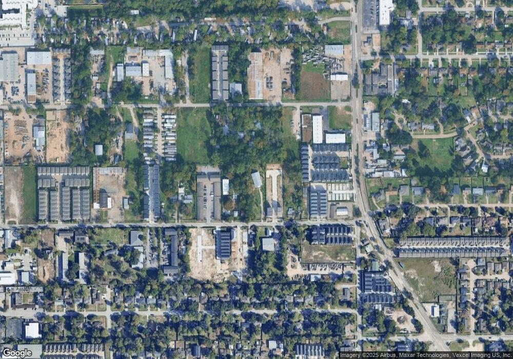 404 Thornton Rd, Houston, TX 77018 - photo 1