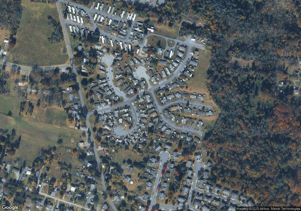 401 Allenbrook Ln, Reading, PA 19606 - photo 1