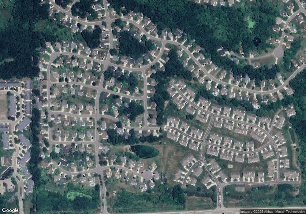 1696 Smoke Tree Ln unit 90, Howell, MI 48855 - photo 1