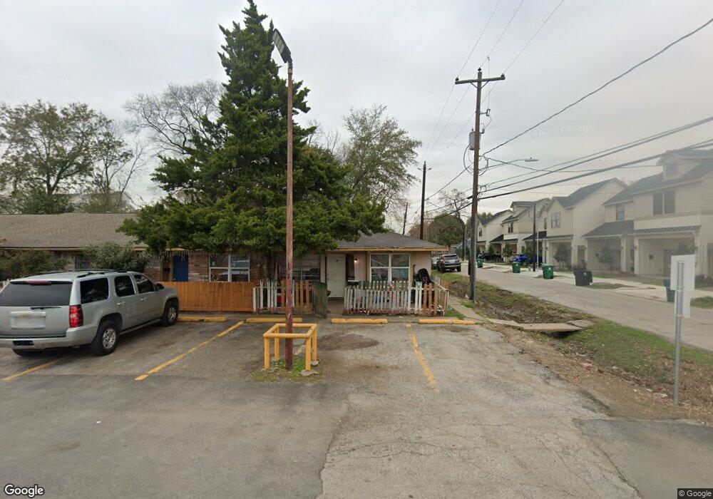 1637 Northwood St unit 1637, Houston, TX 77009 - photo 1