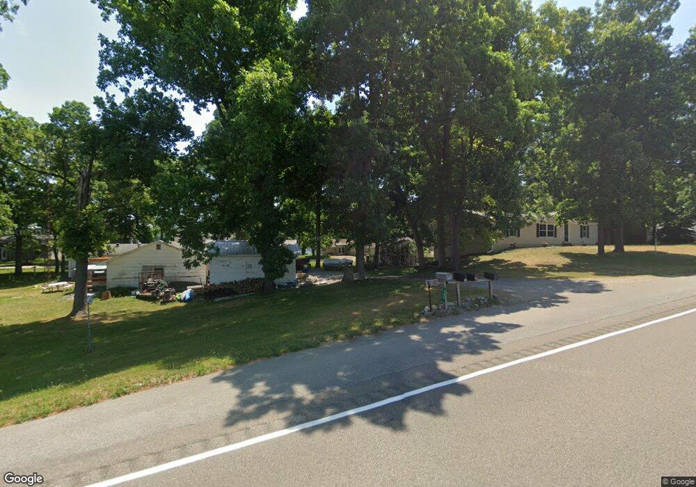 135 Lane 250b West Otter Lake, Angola, IN 46703 - photo 1